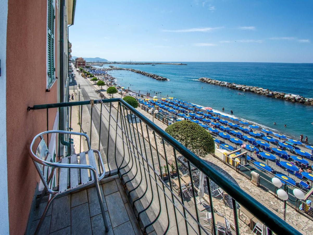 Hotel San Pietro Chiavari Buitenkant foto