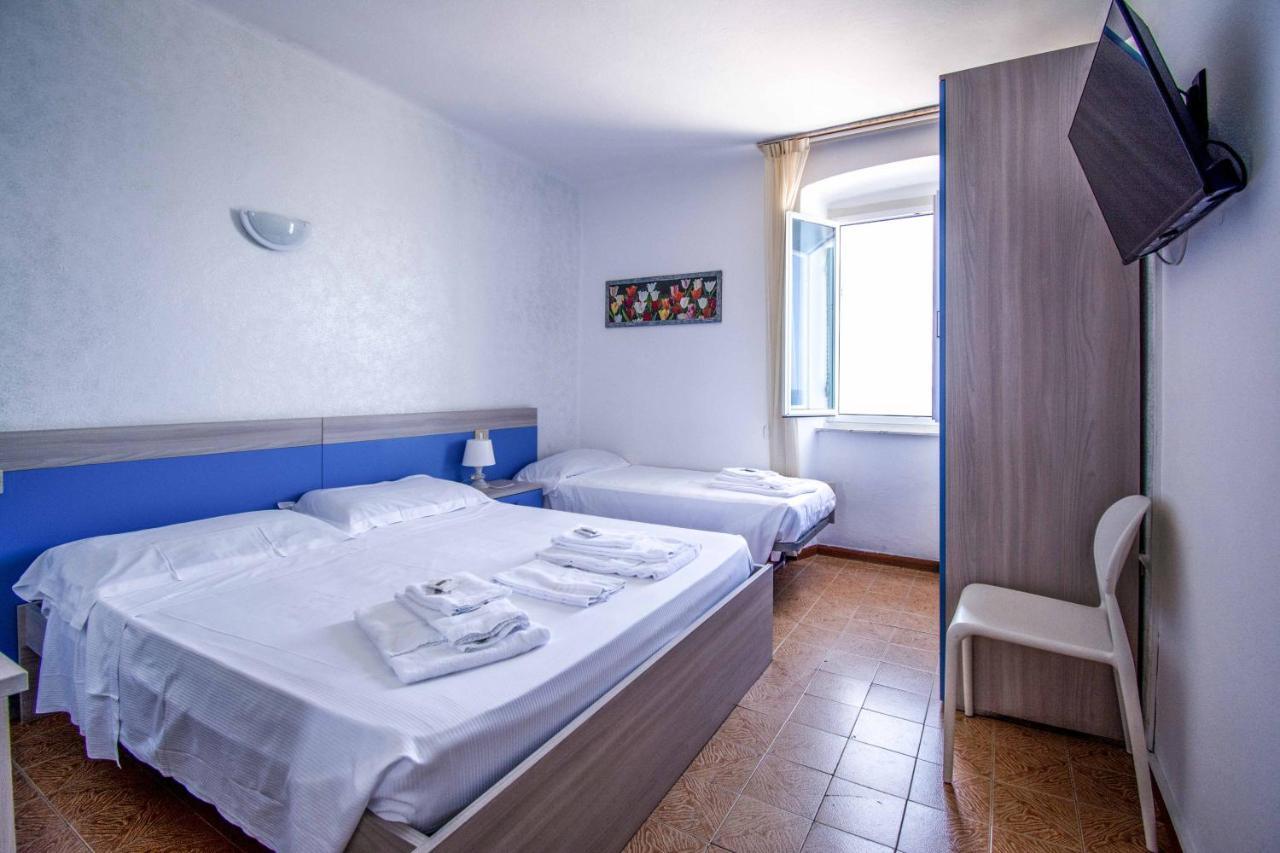 Hotel San Pietro Chiavari Buitenkant foto