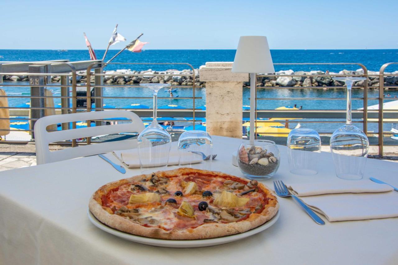 Hotel San Pietro Chiavari Buitenkant foto