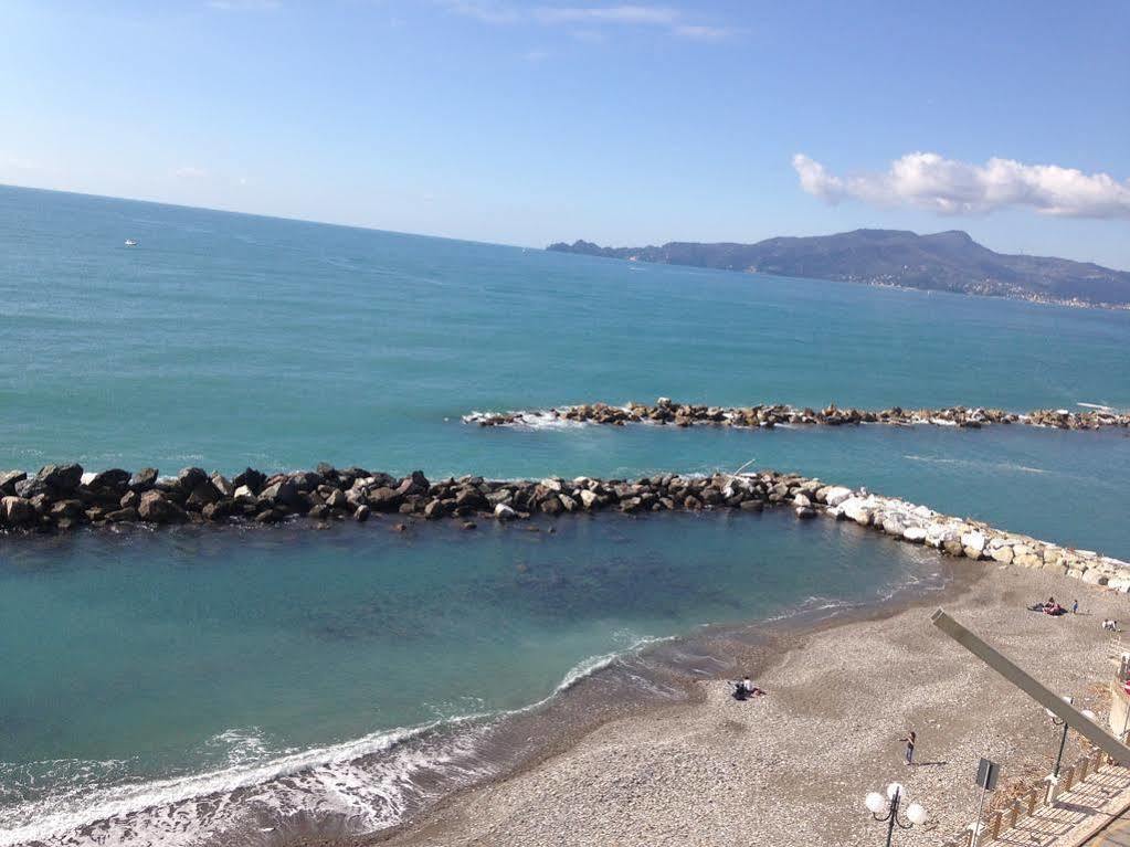 Hotel San Pietro Chiavari Buitenkant foto